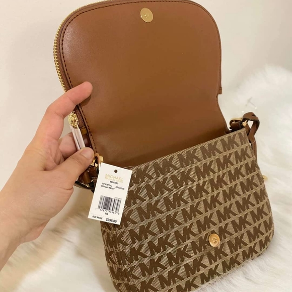 MICHAEL KORS BEDFOLD SMALL CROSSBODY - Picture 6 of 7